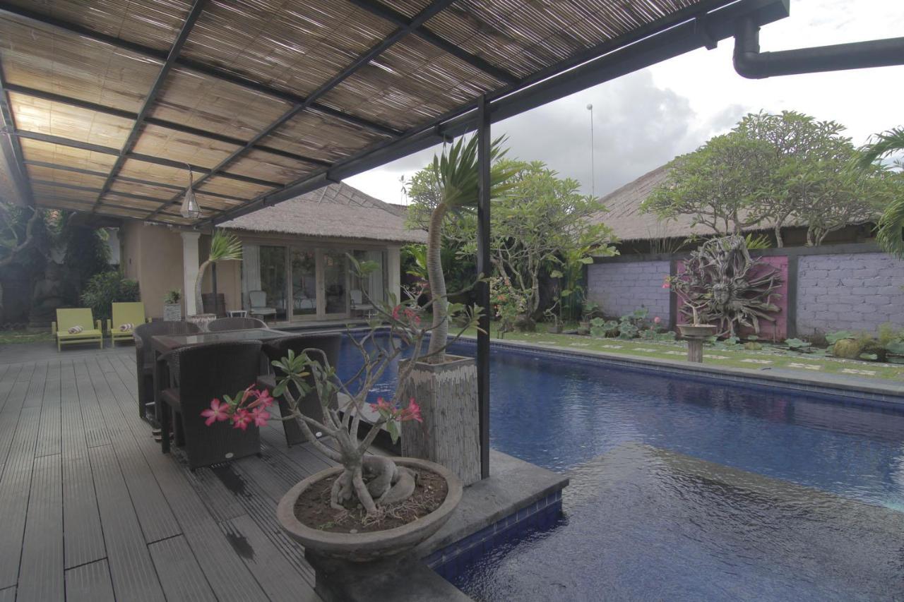 Bamboo Moon Villas Sanur Extérieur photo