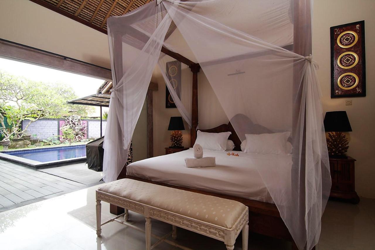 Bamboo Moon Villas Sanur Extérieur photo