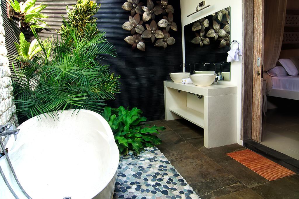 Bamboo Moon Villas Sanur Extérieur photo
