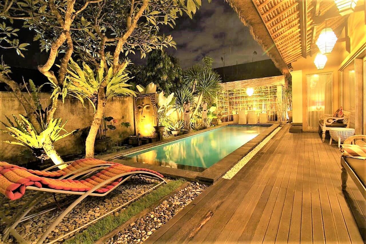 Bamboo Moon Villas Sanur Extérieur photo