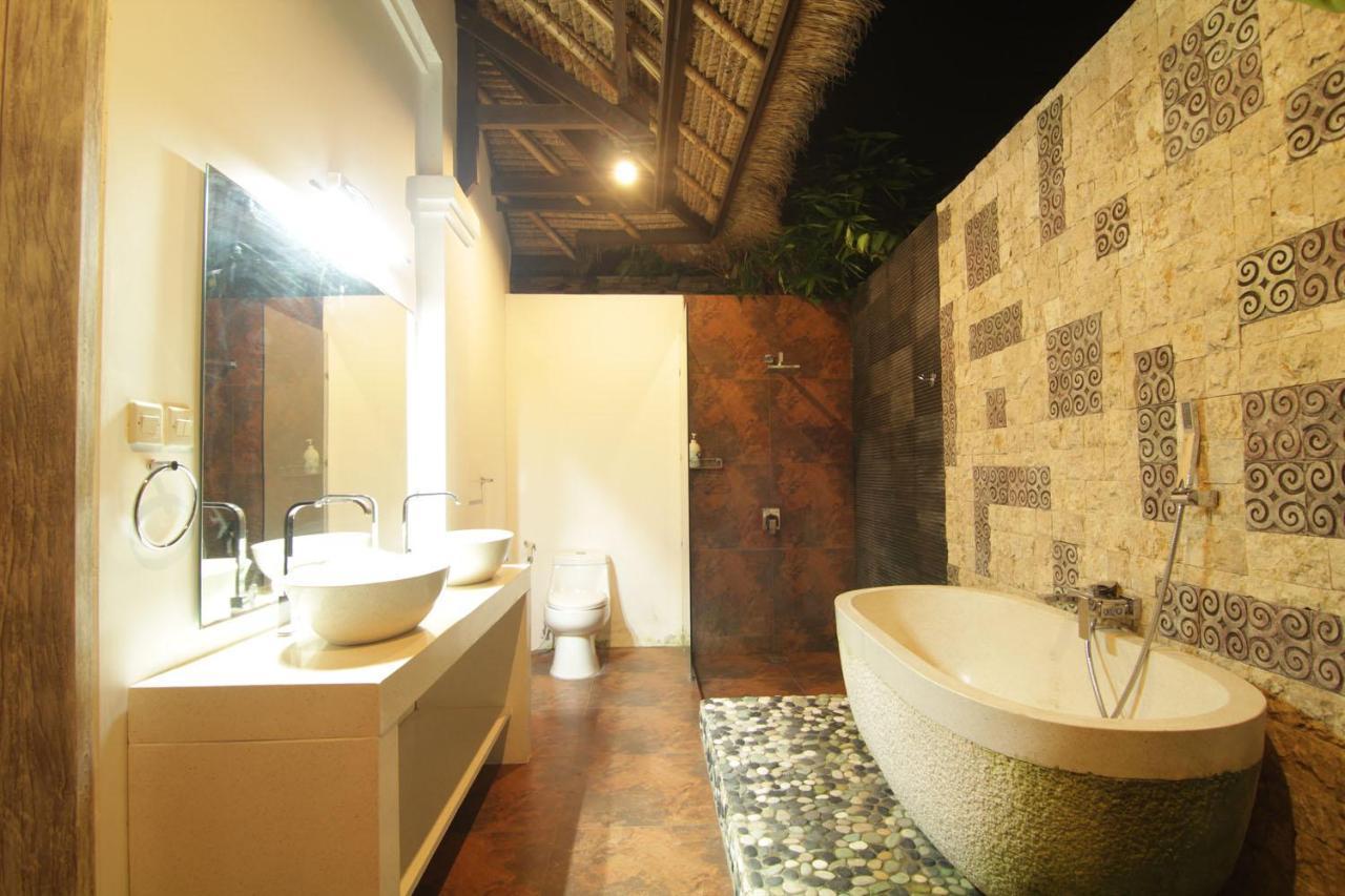 Bamboo Moon Villas Sanur Extérieur photo