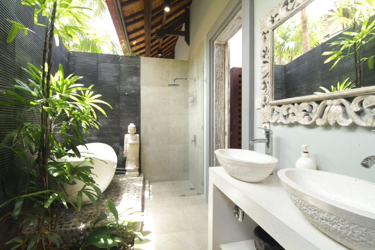 Bamboo Moon Villas Sanur Extérieur photo