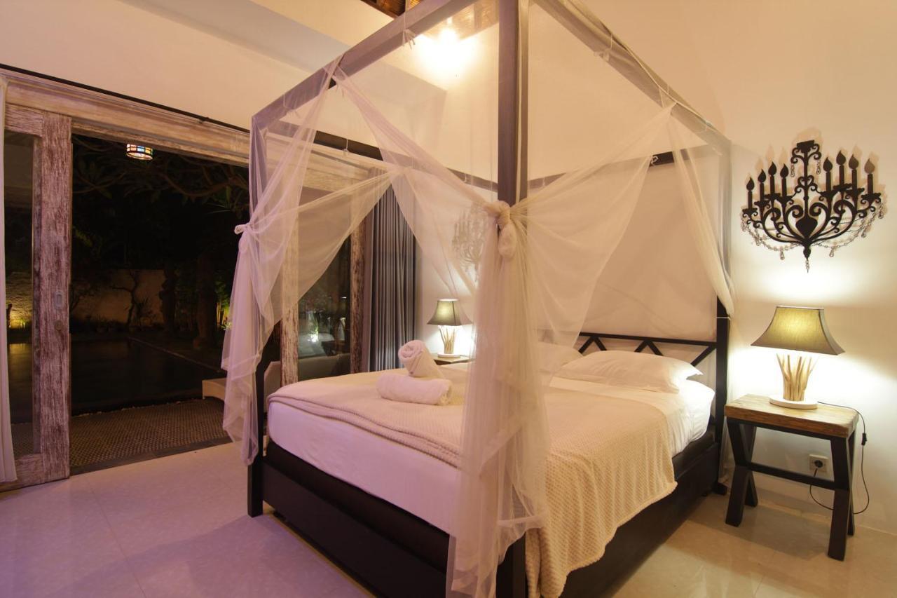 Bamboo Moon Villas Sanur Extérieur photo